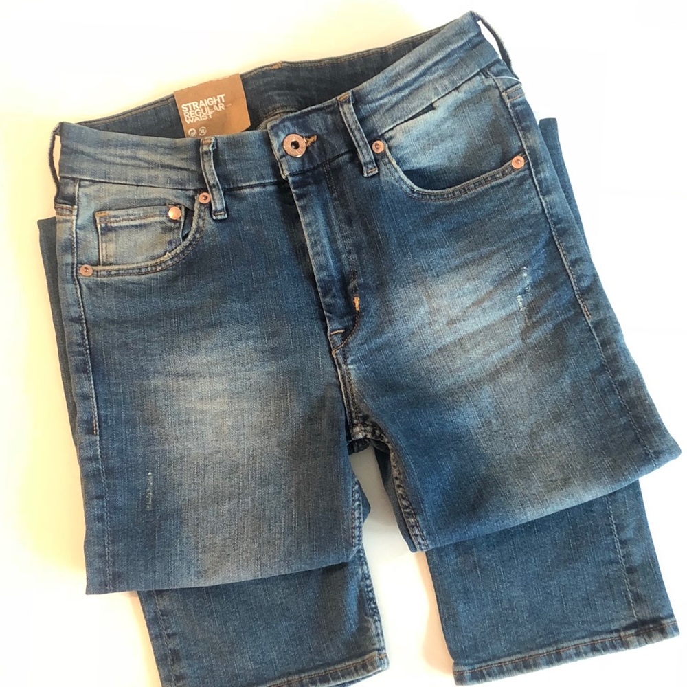 NWT Straight Leg Regular Waist 28/32 S Jeans